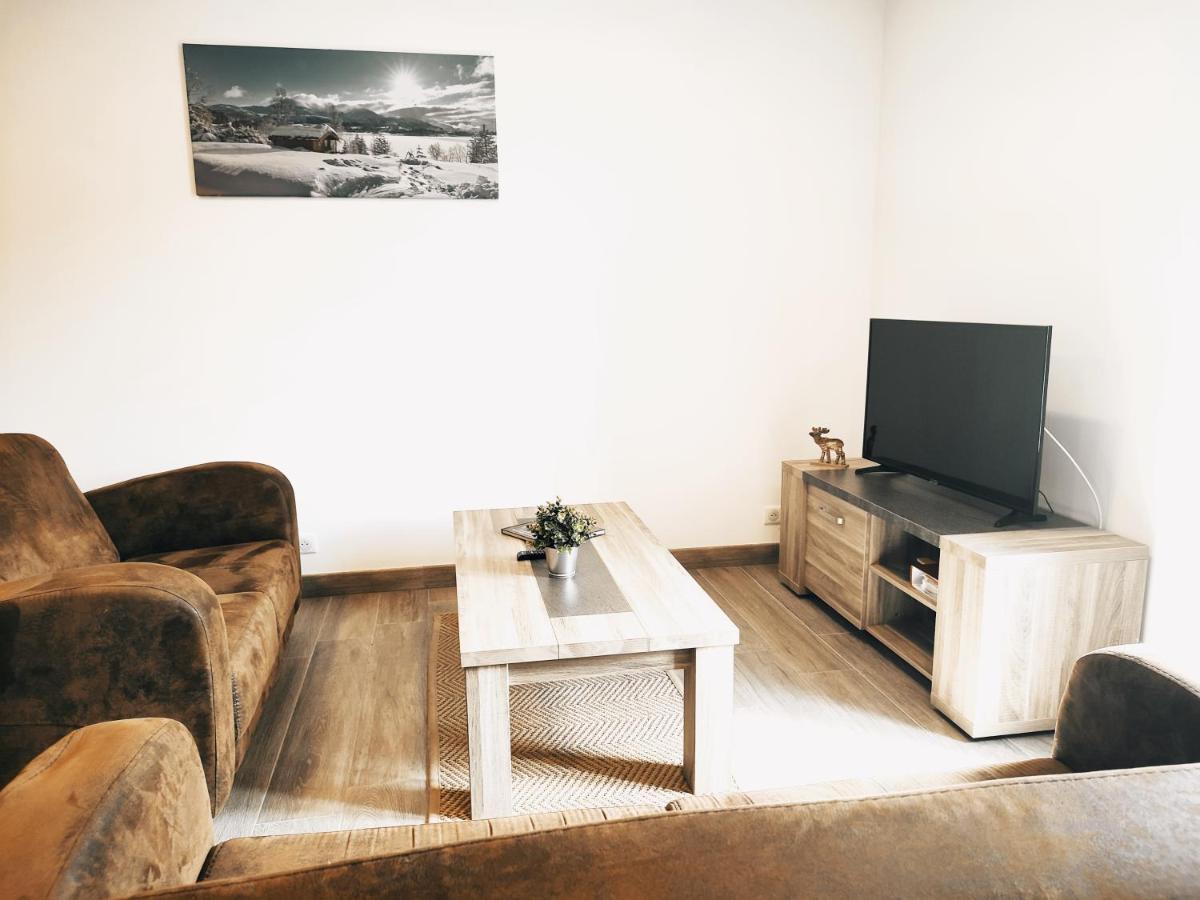 ⁂⁂ LE CHAMOIS Appartement [CLEDICIHOME] / Magnifique vue sur les montagnes / 4 KMs DE GERARDMER ! ⁂⁂ Rochesson Extérieur photo